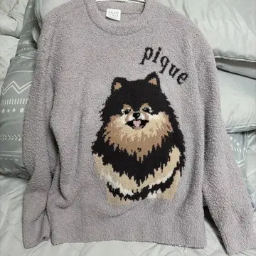 새상품 젤라또피케 포메라니안 파우더DOG 3가지 패턴 자카드 풀오버