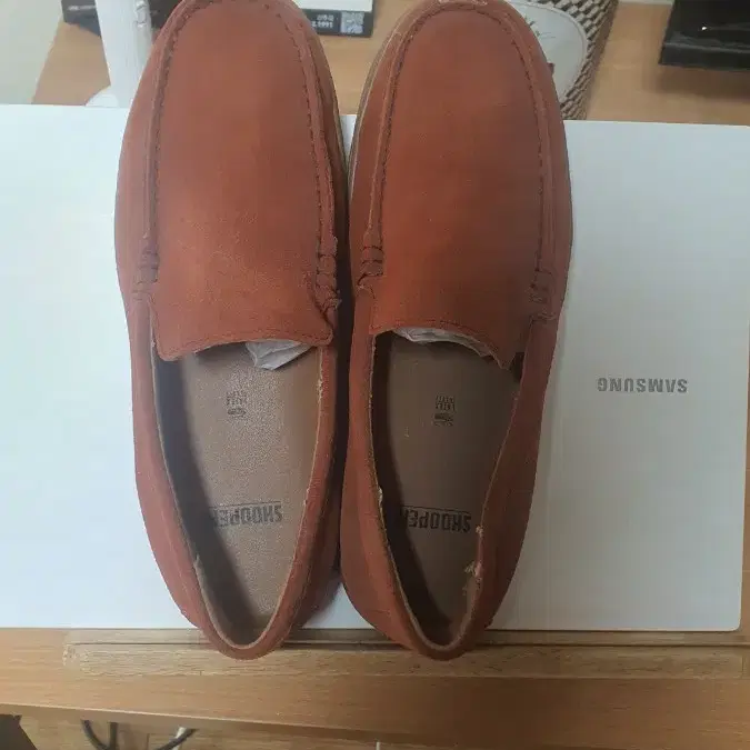 슈펜 단화