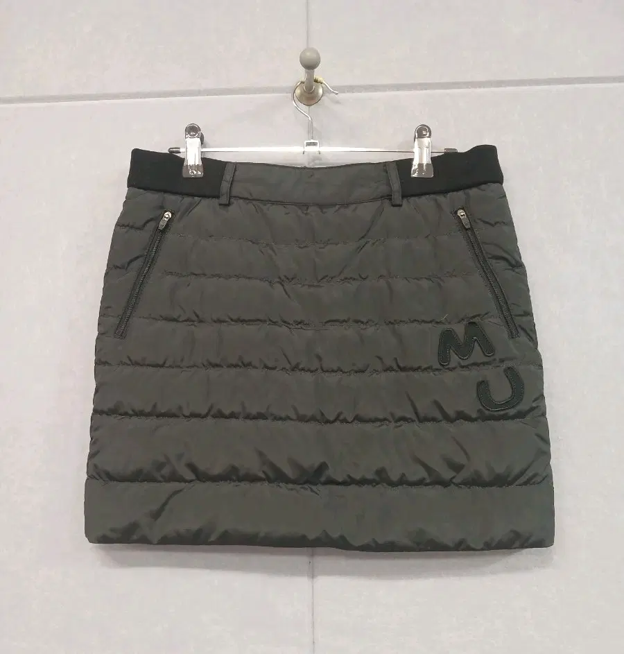 *M.U SPORTS 패딩 스커트 38