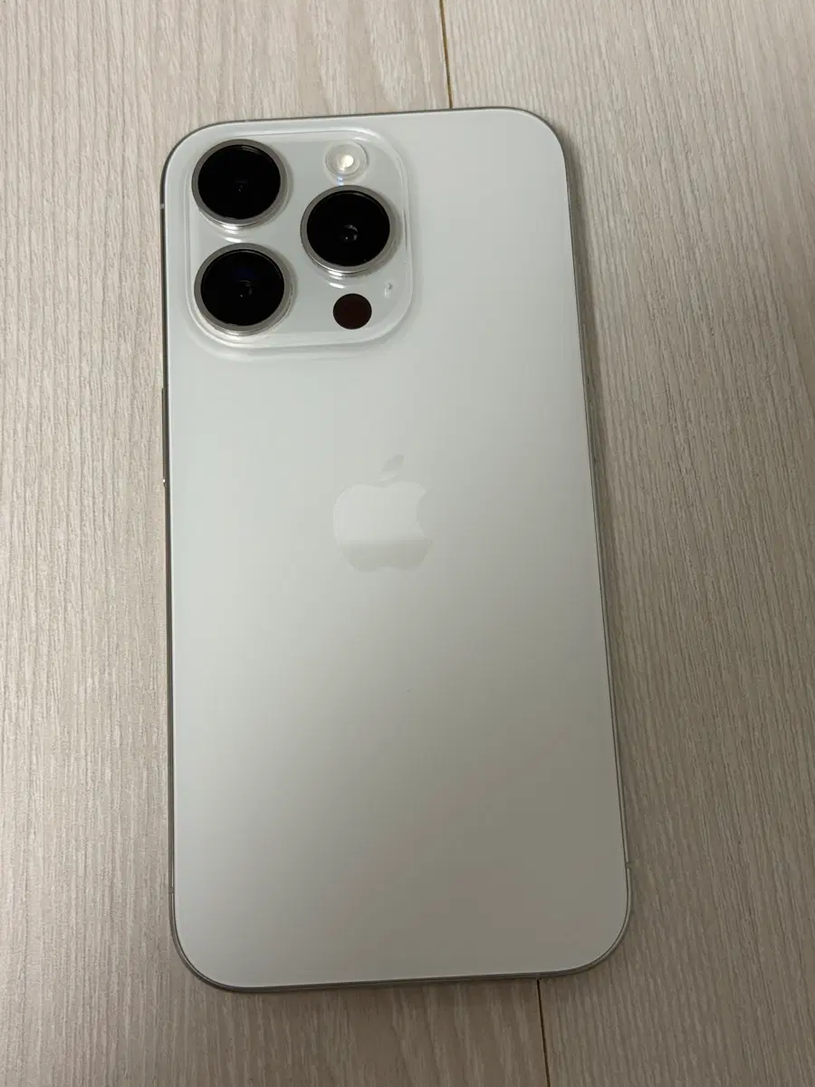아이폰 15 pro 프로 128기가 화이트 판매