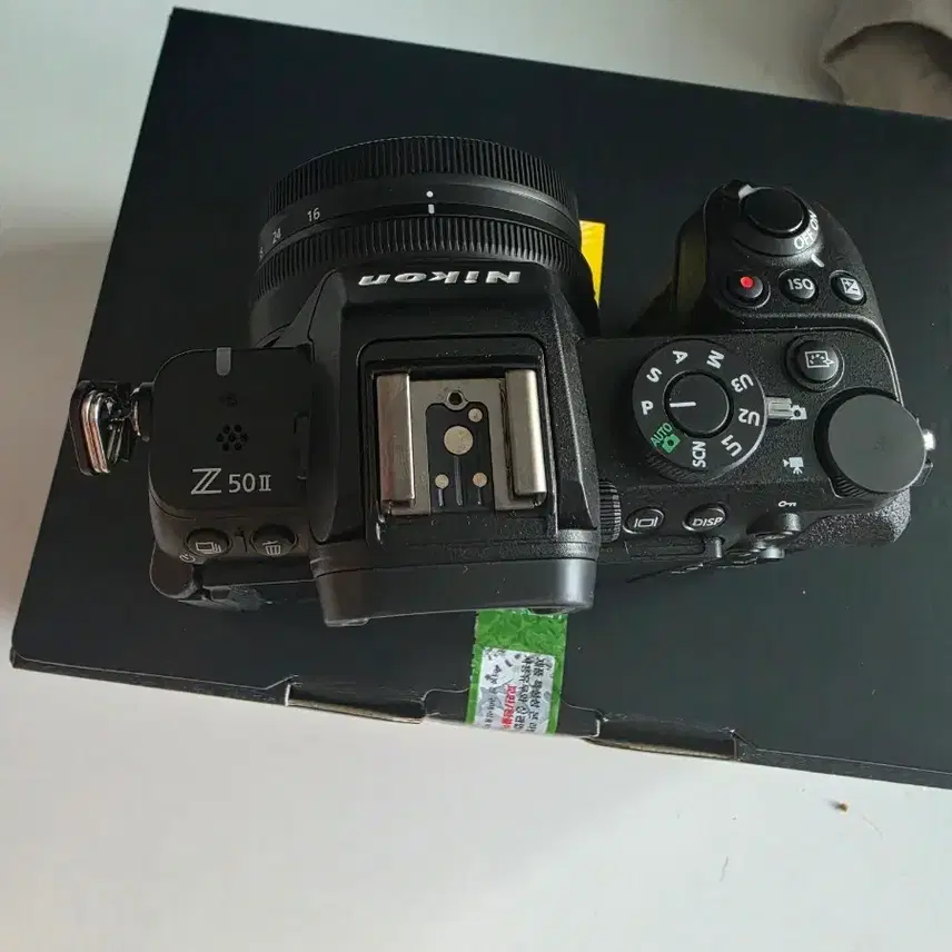 니콘 Z50 II 100컷 미만 카메라 판매합니다