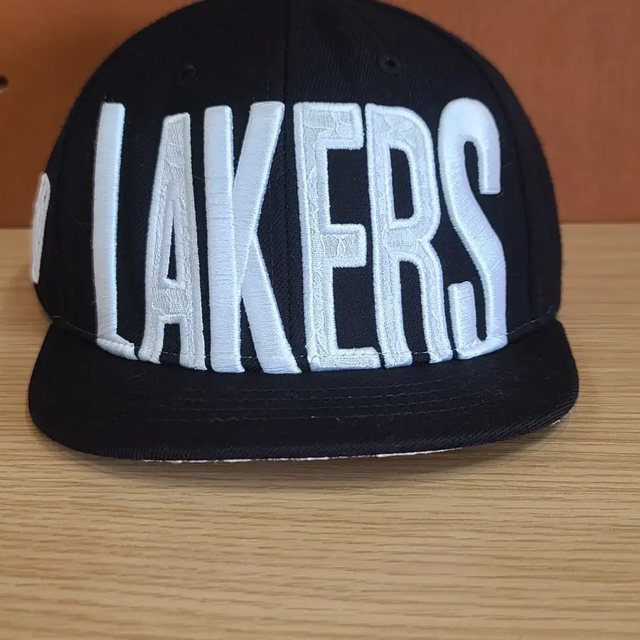NBA LA 레이커스 스냅백 모자