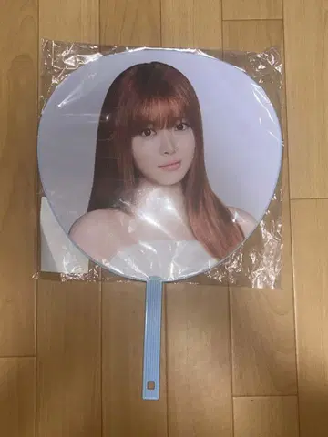 르세라핌 움채 부채 PUREFLOW