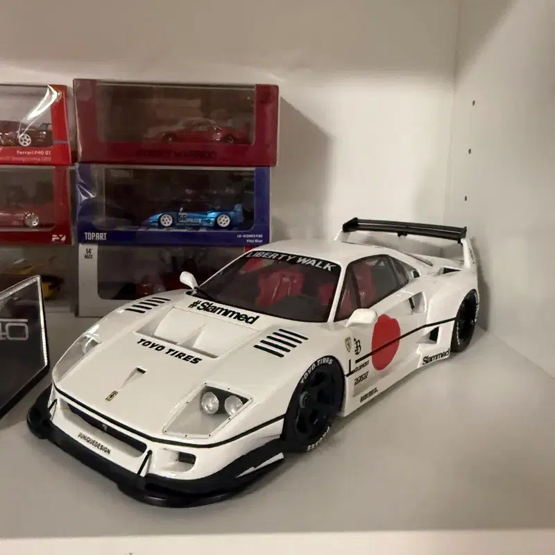 1:18 1:64 페라리 F40 다이캐스트 일괄판매