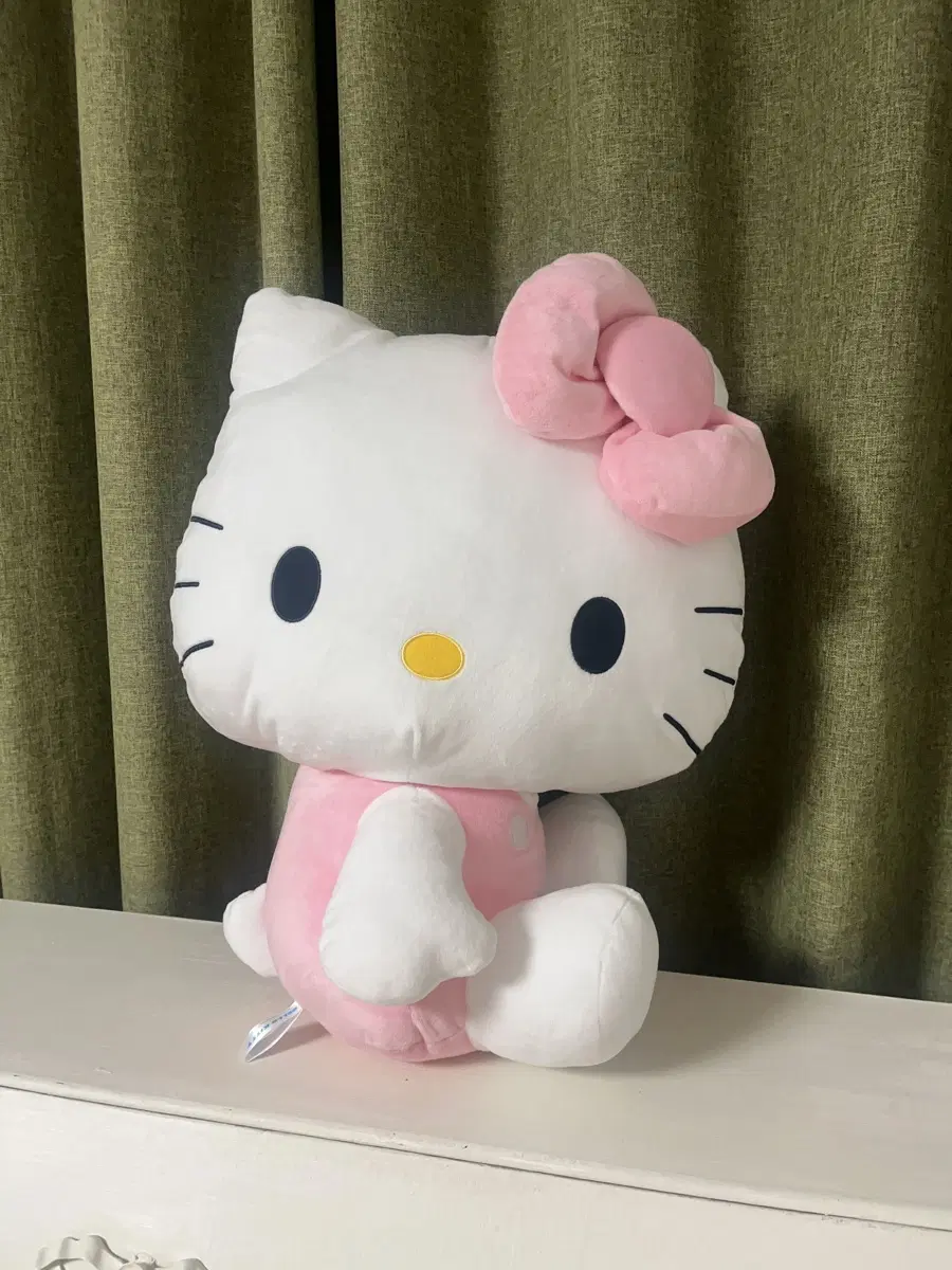 산리오 헬로키티 인형 중대형