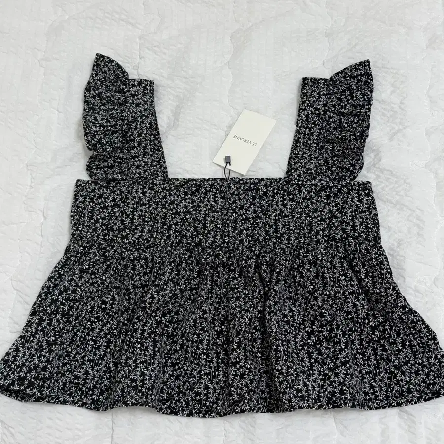 새상품) 르베를렌 poppy blouse