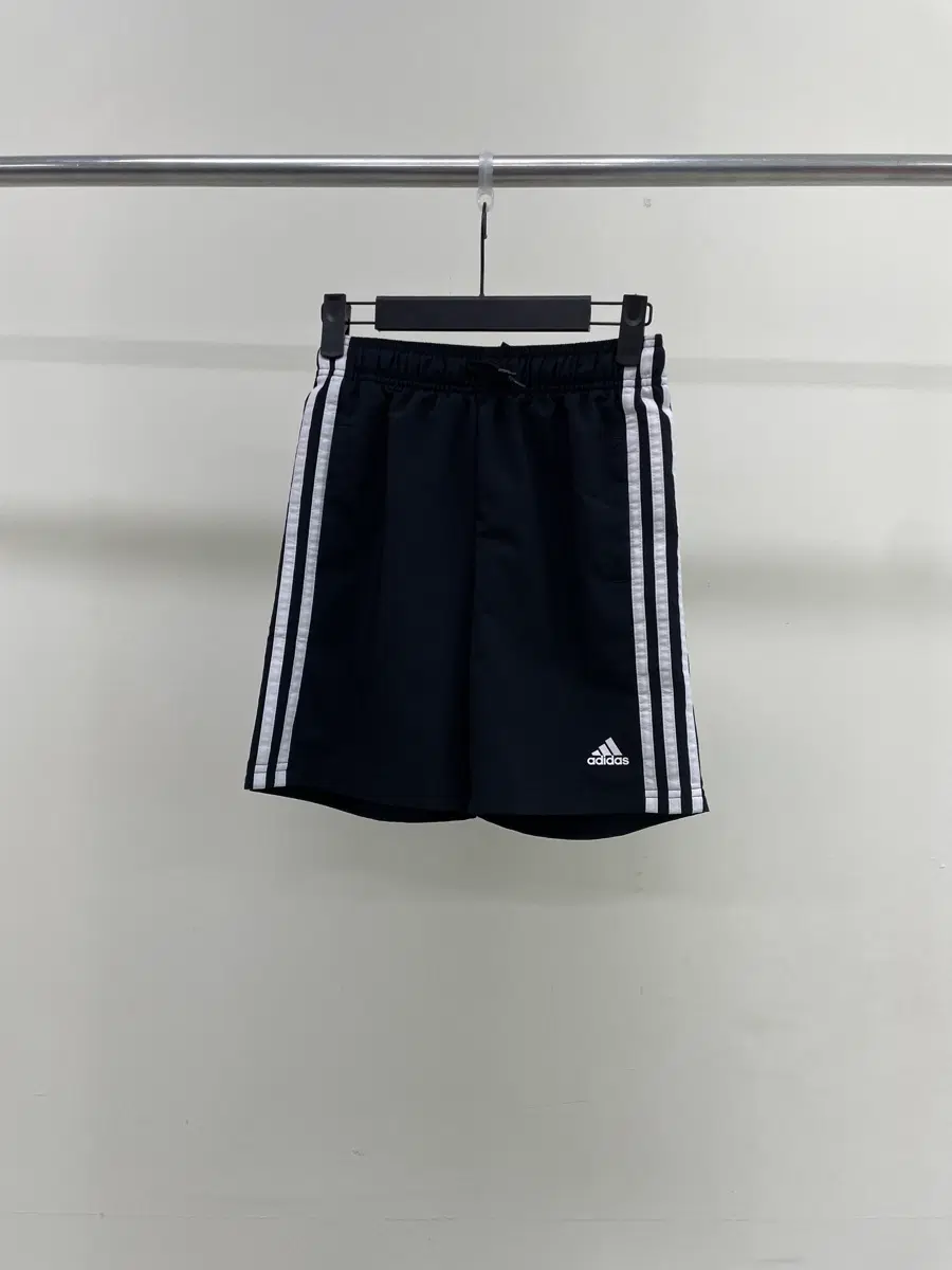 [140] 아디다스 키즈 매쉬 나일론 반바지