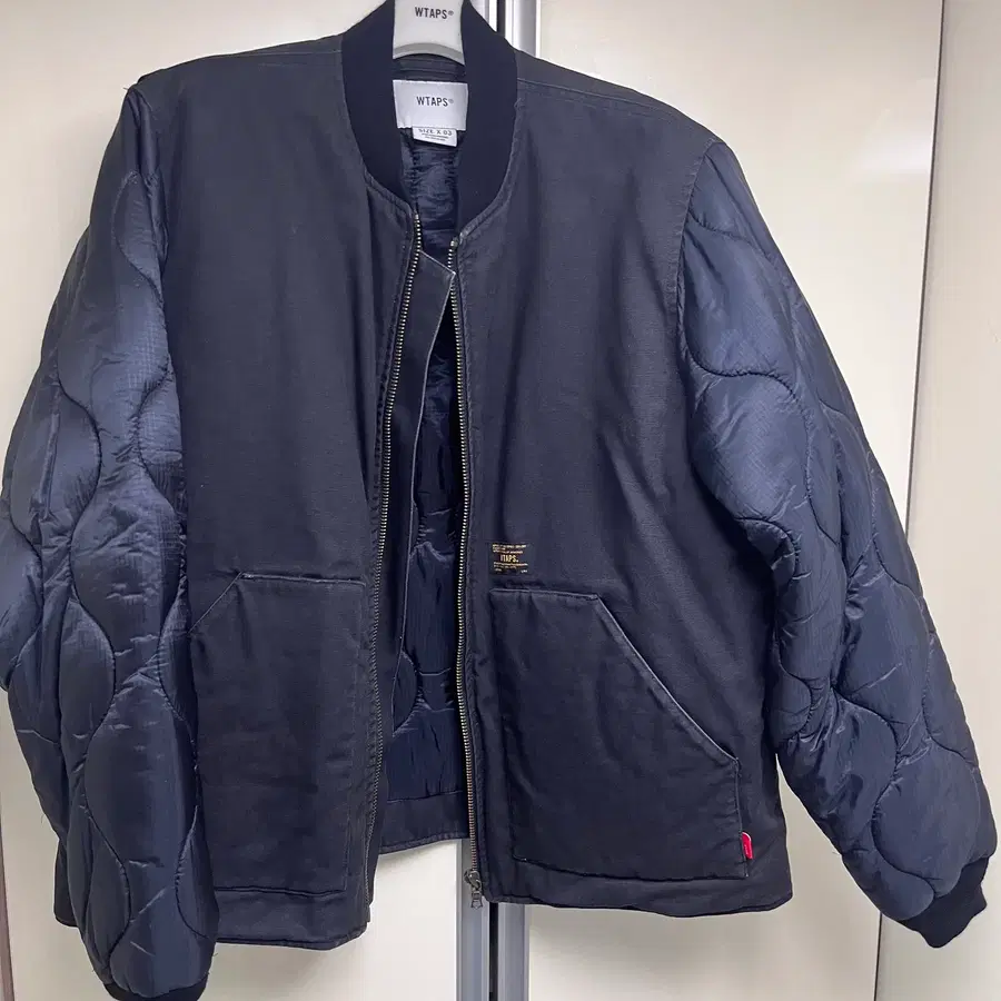 더블탭스 WTAPS 플라이트 자켓(172GWDT-JKM03)
