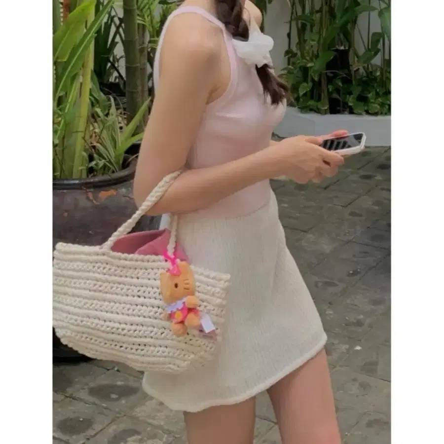 웨어웨더 버킨 홀터넥 티 라벤더핑크