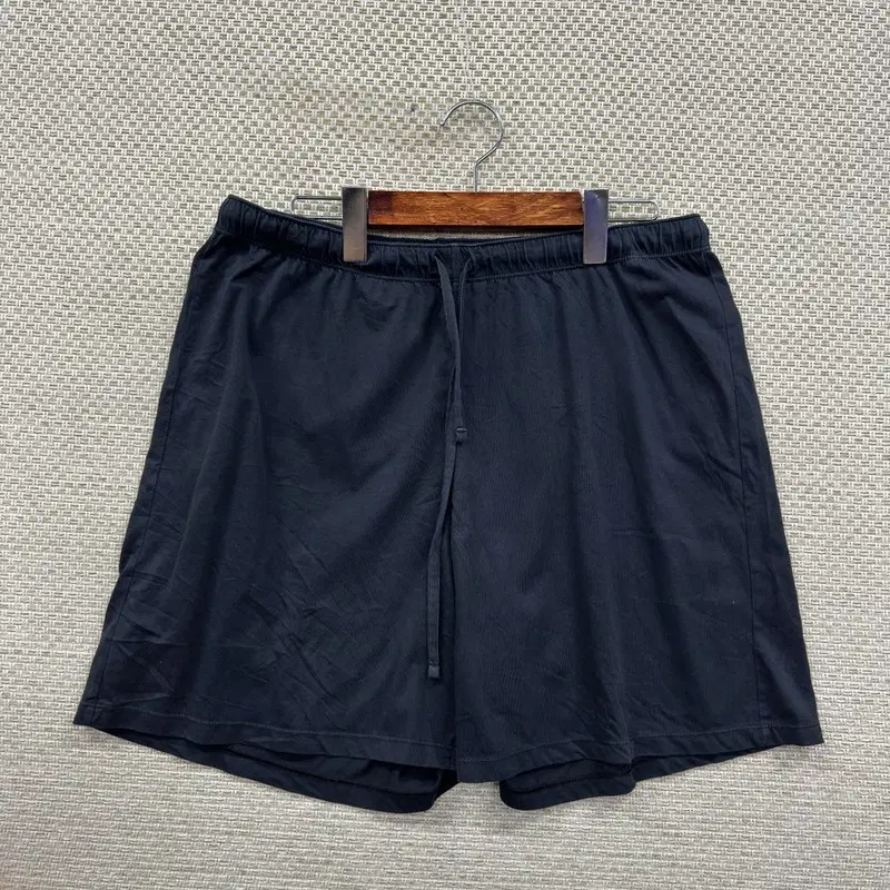 유니클로 츄리닝 반바지 XL H00871