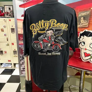 베티짱 셔츠 Betty Boop 자수 셔츠