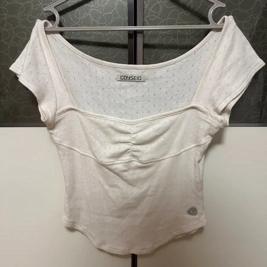 코이세이오 펀칭 셔링탑