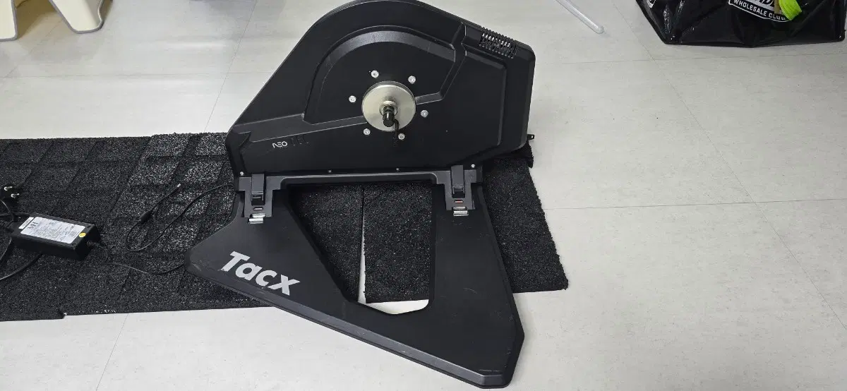 Tacx NEO 스마트 트레이너