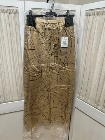 Aga 기하학 디자인 랩 팬츠 9호 카멜 22000엔