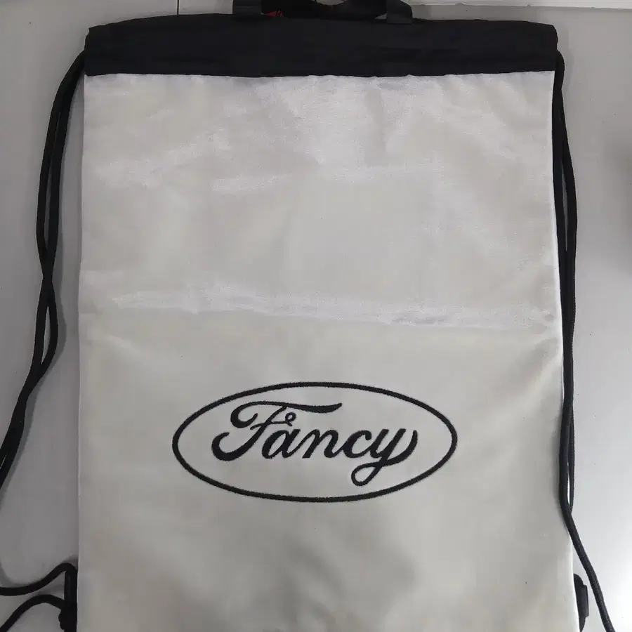 NS+k Fancy 에코백 화이트 백팩