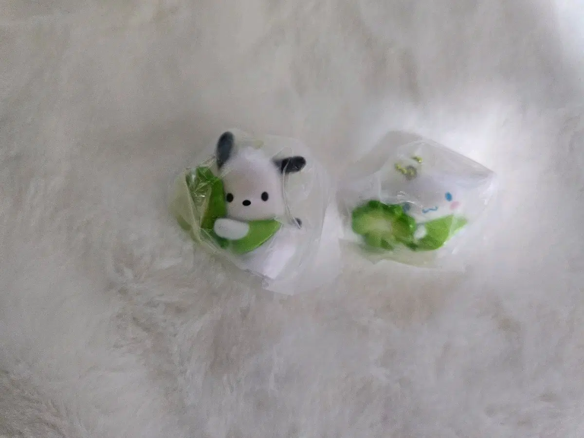 산리오 네잎클로버 가챠 폼폼푸린 시나모롤