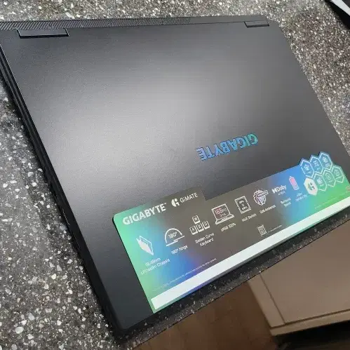기가바이트 A16 최신 라이젠7 게이밍 노트북/램32G,RTX5070