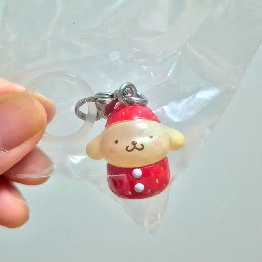 산리오 딸기 메지루시_폼폼푸린