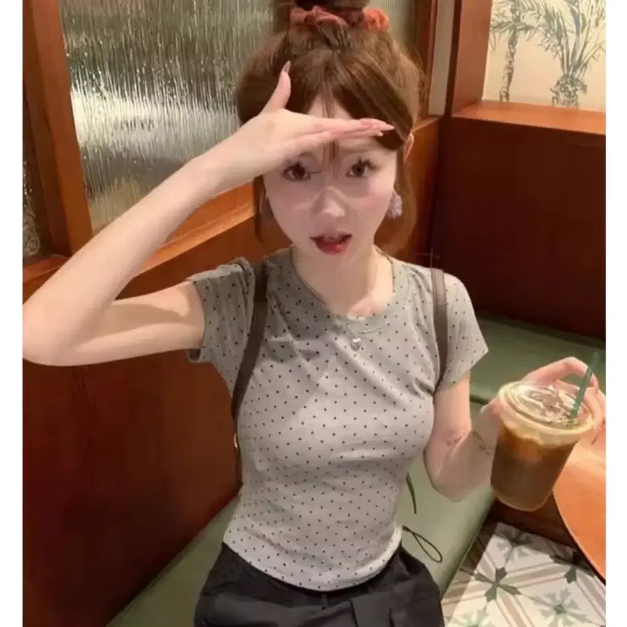 도트 반팔 그레이
