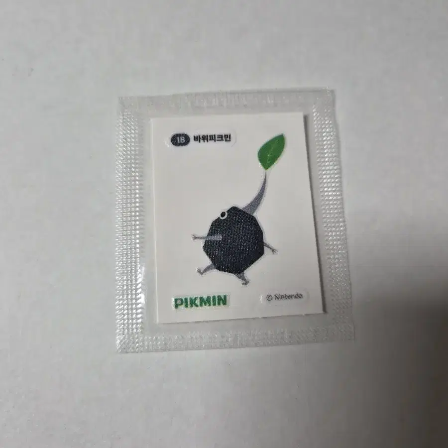 피크민 블룸 18번 바위피크민 띠부띠부씰 스티커 미개봉