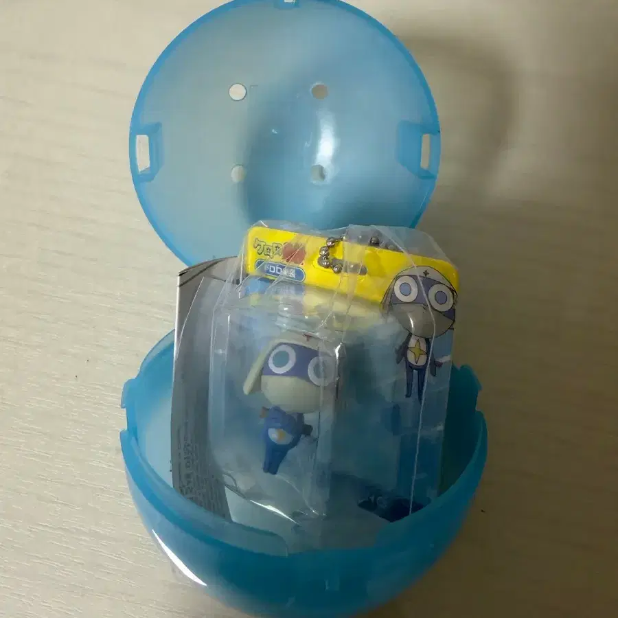 도로로 가챠 키링 판매 케로로
