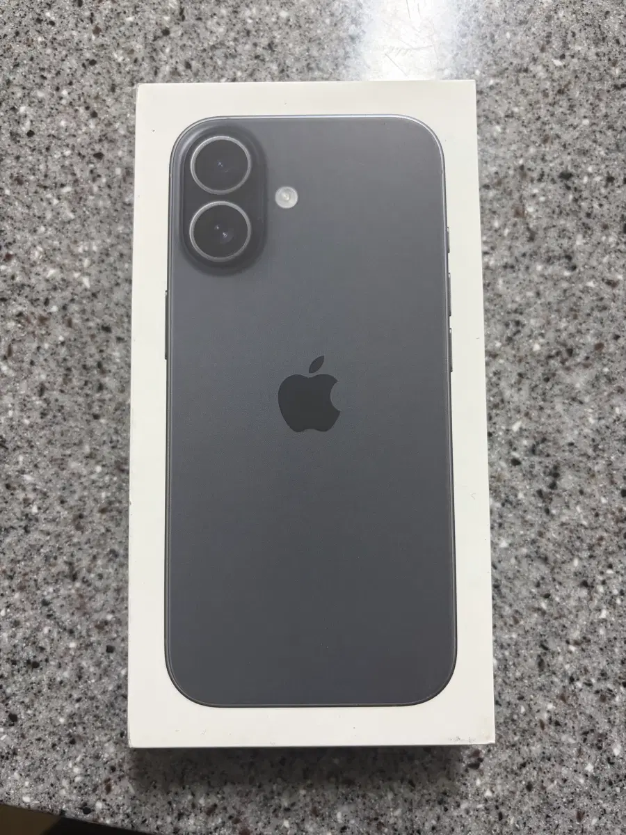 아이폰 17 블랙 256GB (새상품급 SS급)