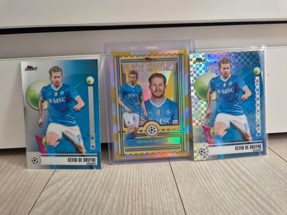 Topps 파이니스트 나폴리 케빈 더 브라위너 카드 3종