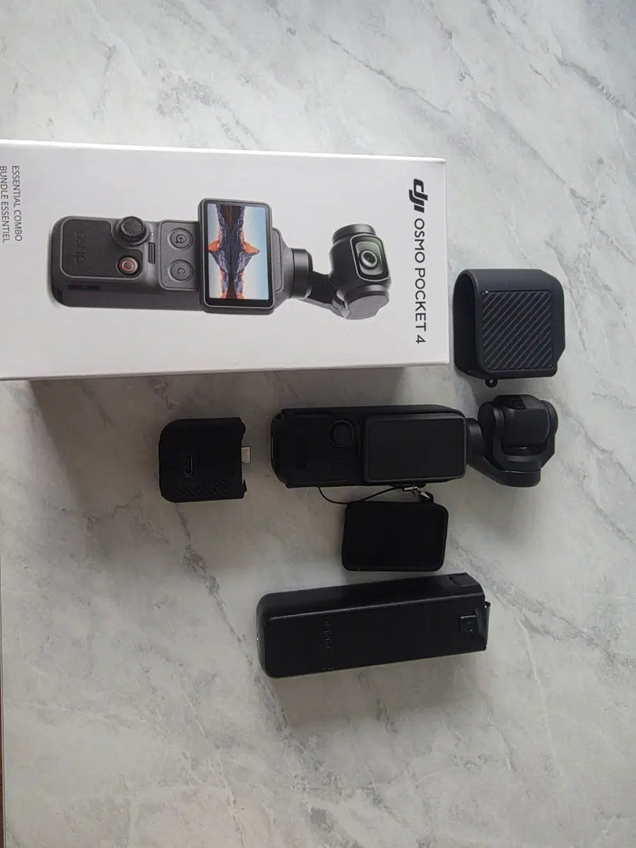 dji 포켓4 카메라 팝니다