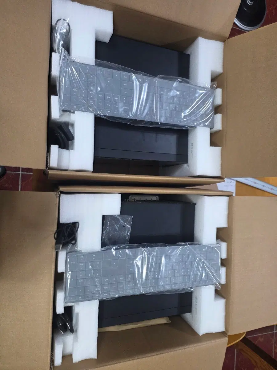 [미사용/내고가능] 삼성 데스크탑 5 (i7-14700/16G/512G/Win11Pro)S급 - 2대 보유