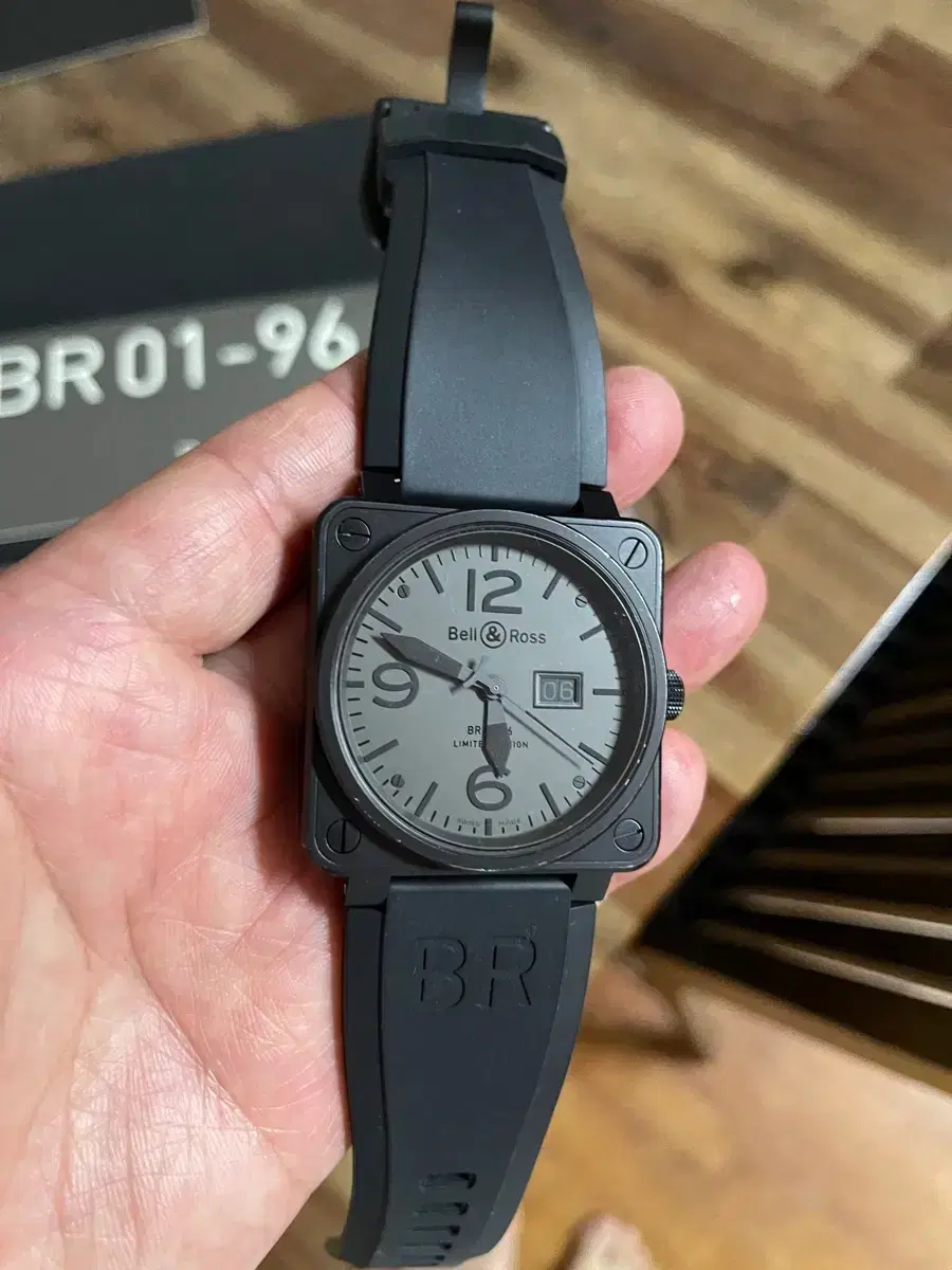 벨앤로스 BR01-96 limited edition 시계