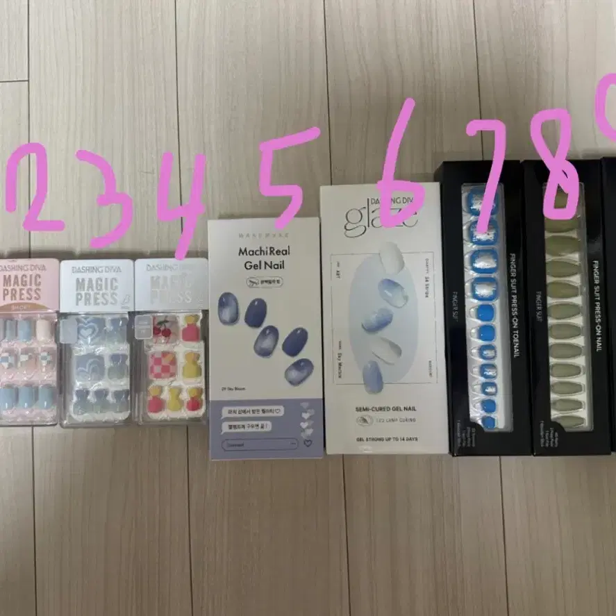 데싱디바 / 웨이크메이크 / 핑거슈트 네일팁