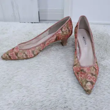[컨디션 최상] DIANA 회화 시리즈 장미 펌프스 24.5cm