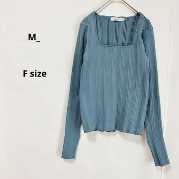M_엠언더바 리브 니트 F 블루 스퀘어넥 긴팔 마우지