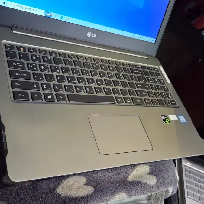 엘지 울트라 기어 노트북 15u780n gtx1050 15인지
