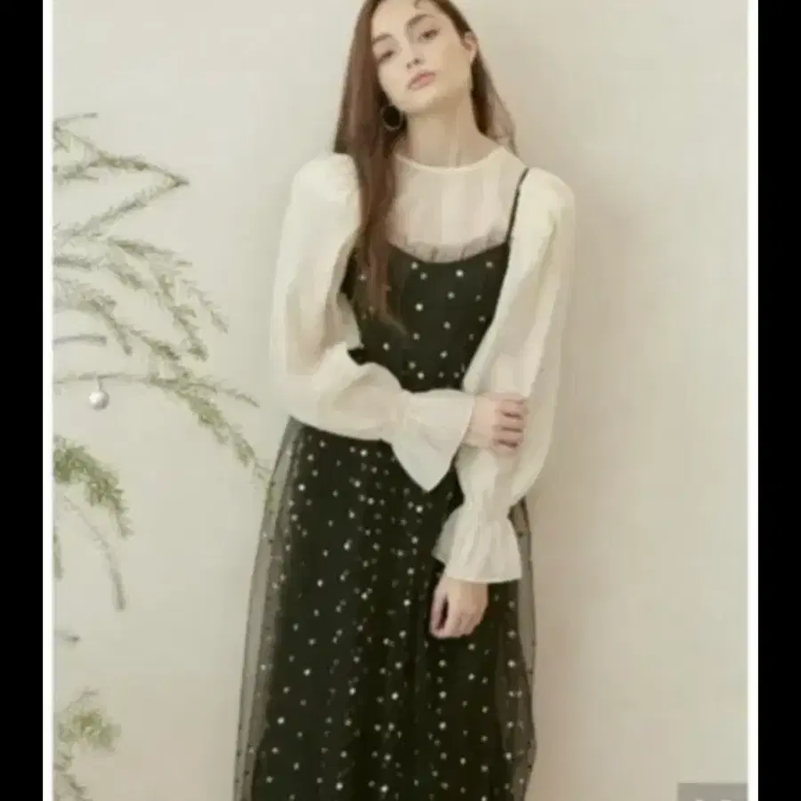vemver 뱀버 블라우스