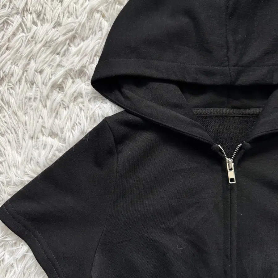 BLACK QUEEN 일본빈티지 반팔 크롭 후드집업 보세 크롭후드집업 M 38