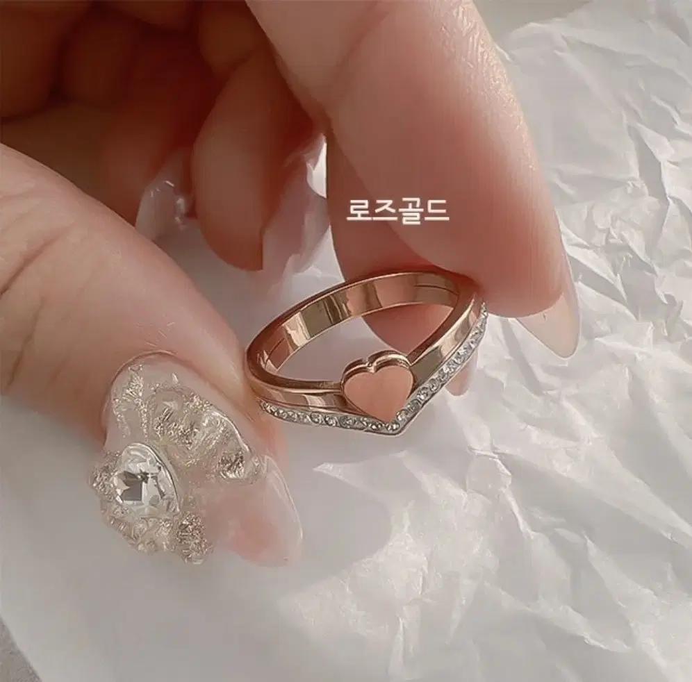 (새상품)써지컬스틸 하트 큐빅링 로즈골드