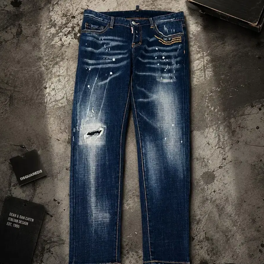 디스퀘어드2 DSQUARED2 청바지 데님 스키니 크롭진 워싱 데미지