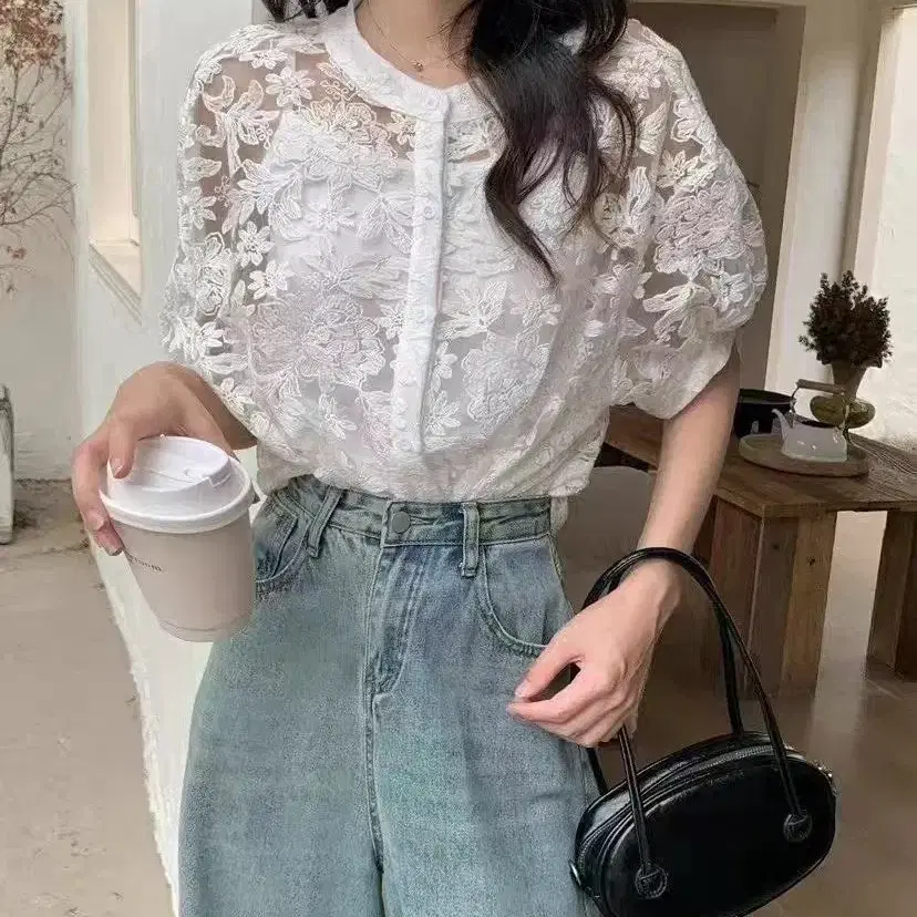 새상품) 레이스 블라우스 화이트