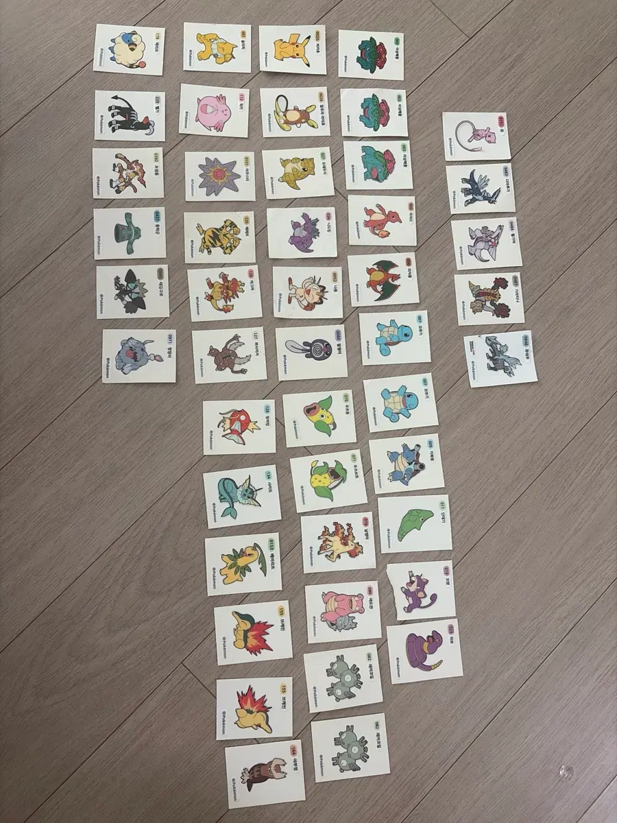 포켓몬 띠부띠부실 46개 판매합니다!