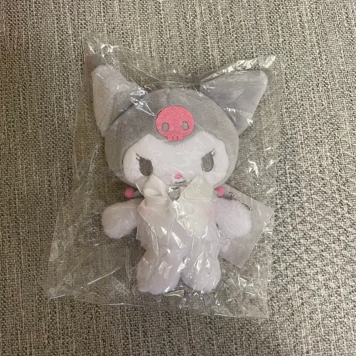 산리오 컬러풀 쿠로미 마스코트 무뉴구루미 그레이