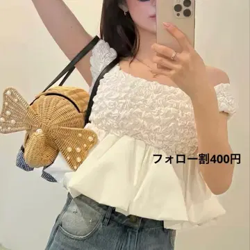 [ 즉시 발송 ] Bibiy.HONEY BEE PEPURAMU TOP 화이트