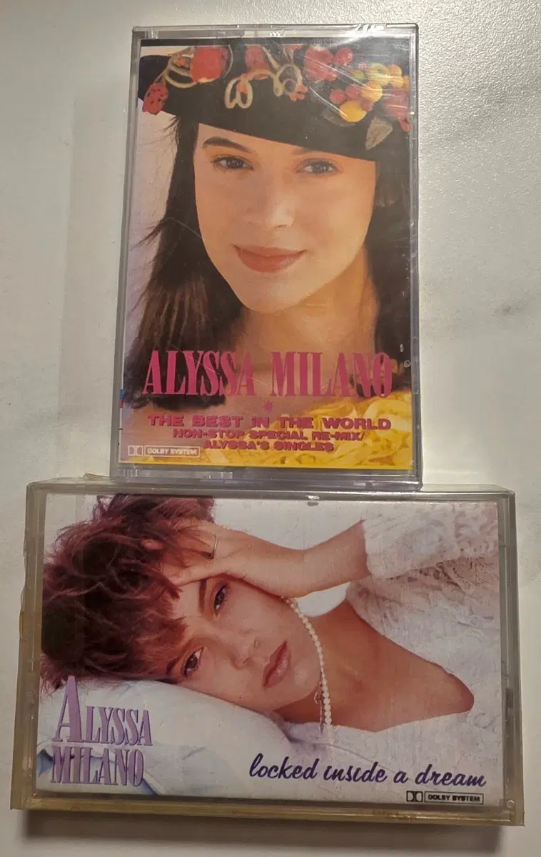 알리사 밀라노 미개봉 카세트 테이프 4종 세트 코만도 Alyssa Milano 앨리사 밀라노 알리사밀라노 앨리사밀라노 코맨도