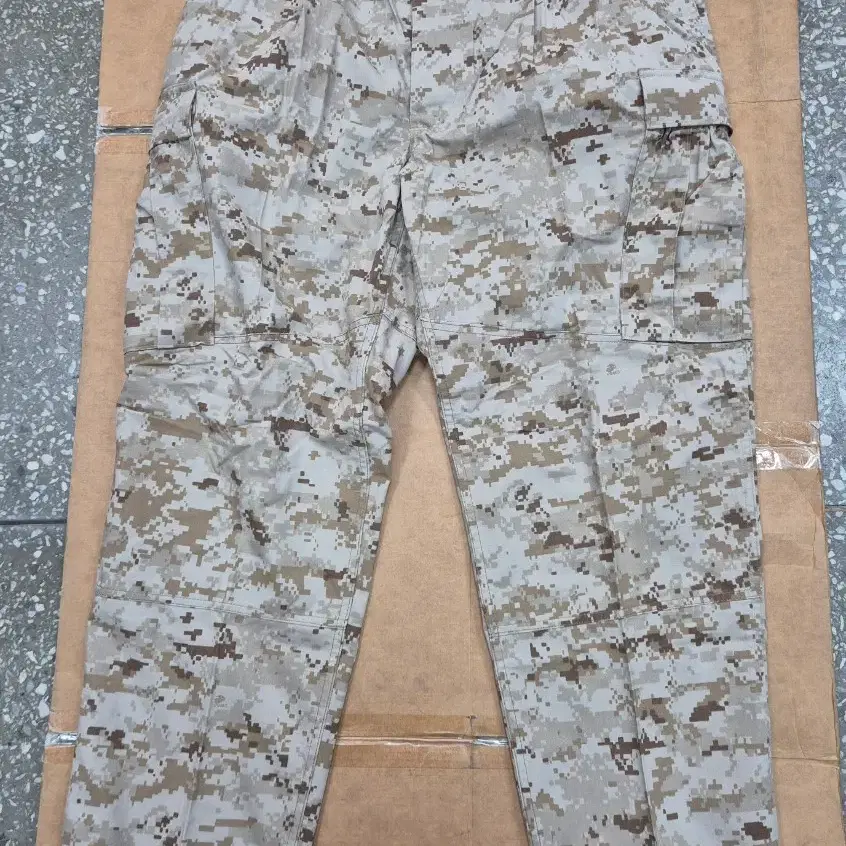 미군 USMC 미해병대 데저트마팻팬츠 라지숏