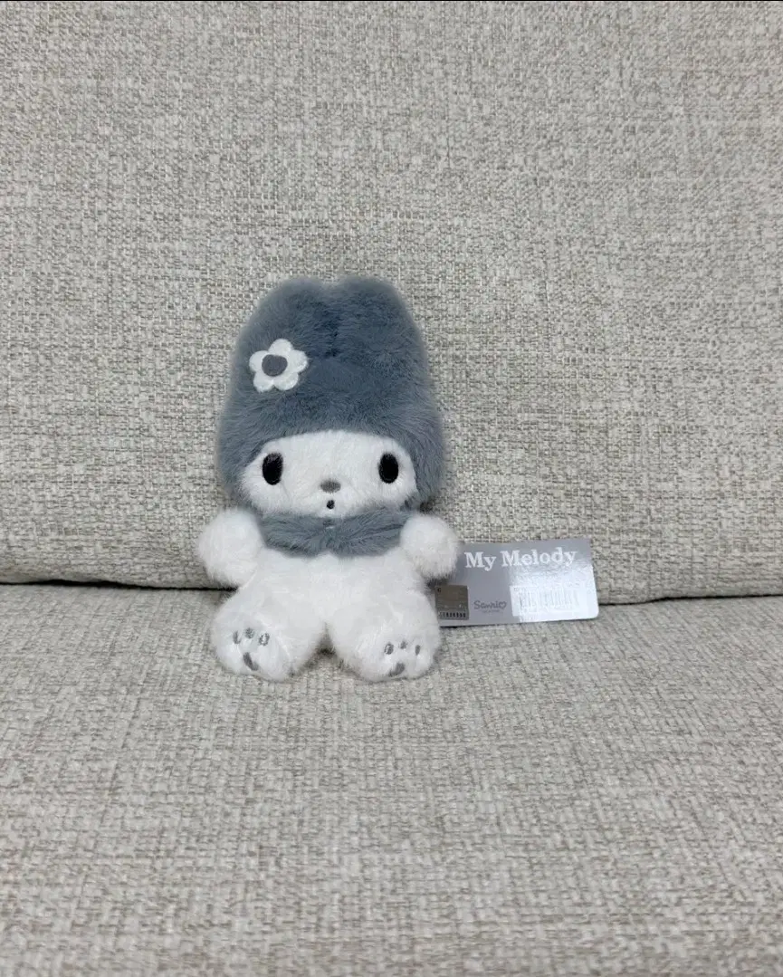 정품 산리오 마이멜로디 모노톤 13cm 키링 인형