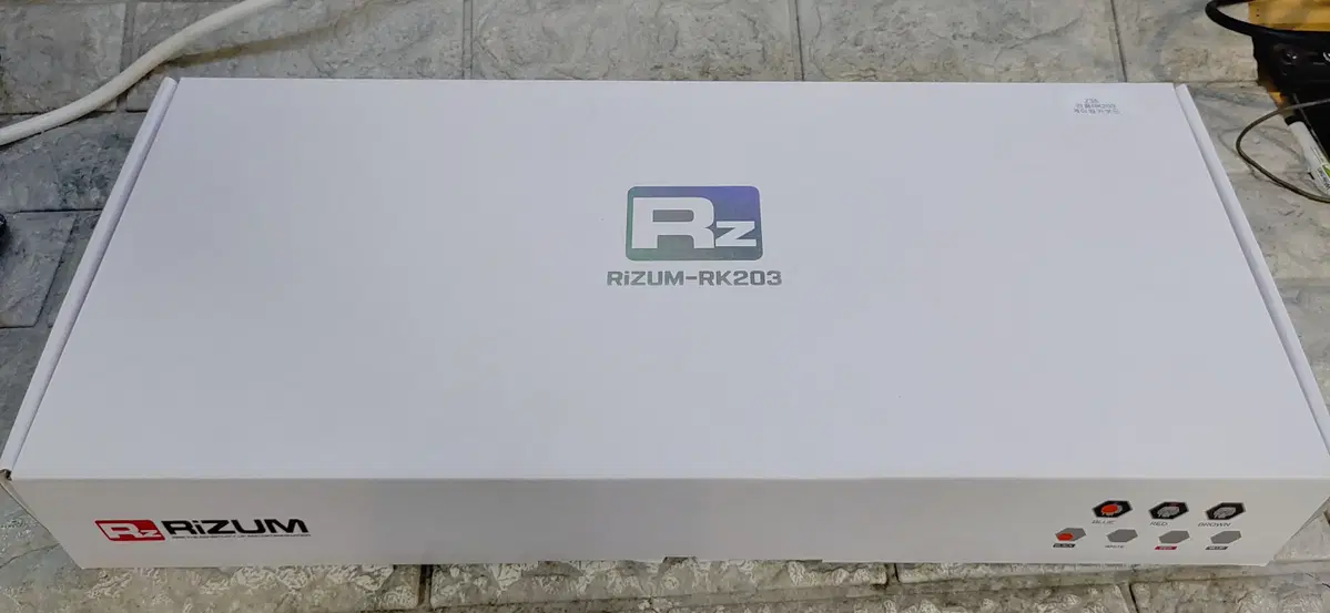 rizum rk203 기계식 키보드 미사용급