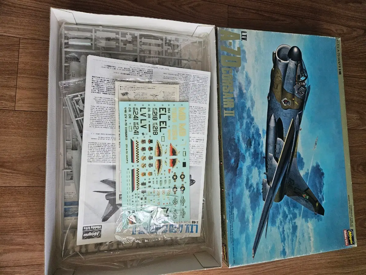 하세가와 1/48 LTV A-7D 콜세어 II 프라모델
