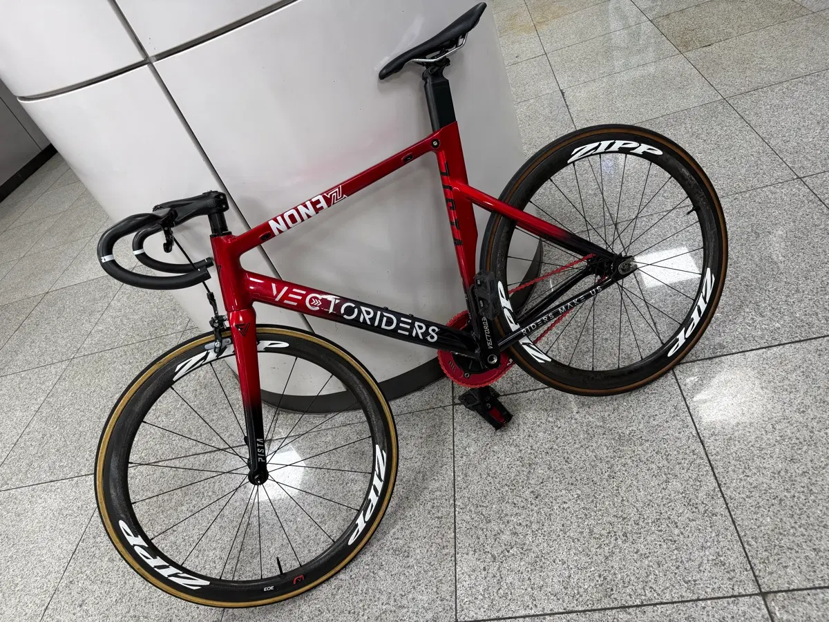 Zipp303 v3