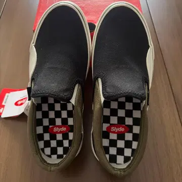 SLYDE TECH SLIP-ON 23.0cm