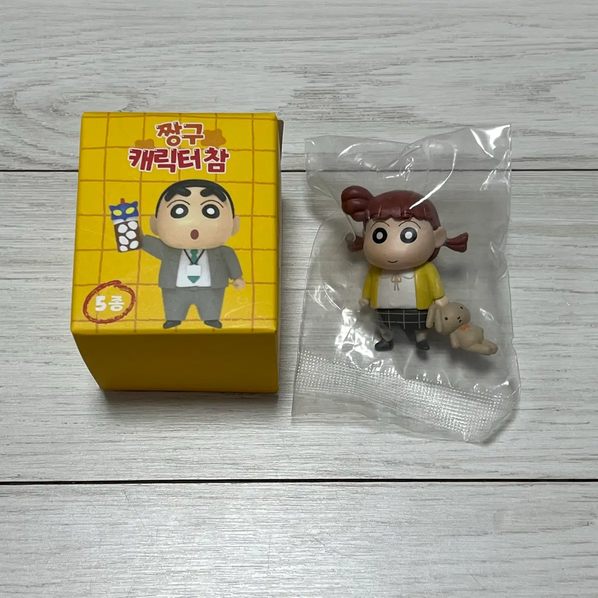 짱구는못말려 정품 캐릭터 참 유리 크록스 지비츠